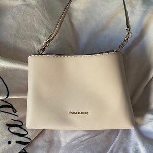 Michael Kors crossbody bag